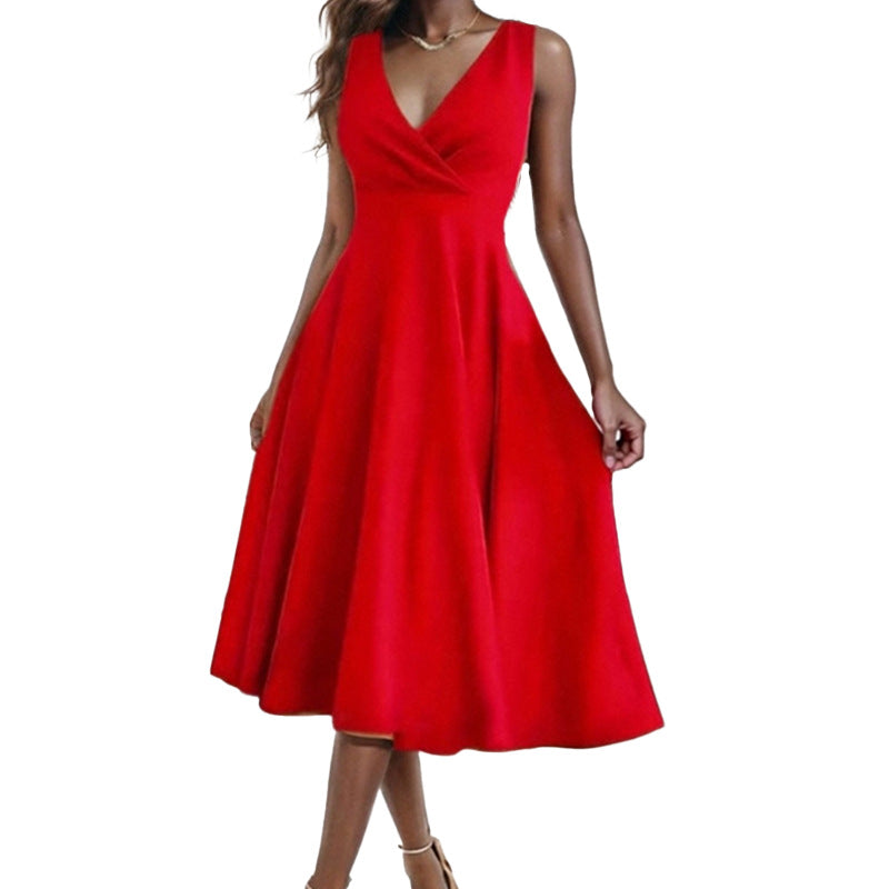 Women's elegant and airy dress with V-neck, size