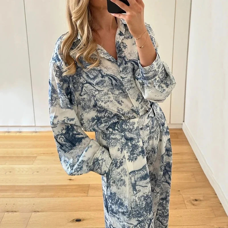 Women's jumpsuit with floral patterns and elegant fit, size