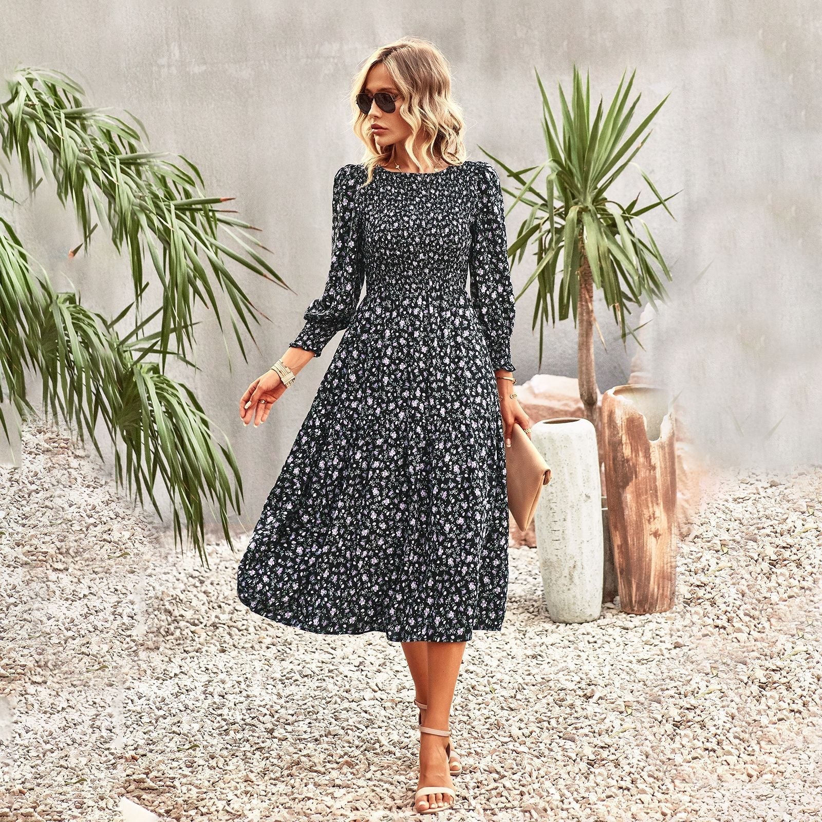 Women's floral midi dress with gathered waist and long sleeves, size