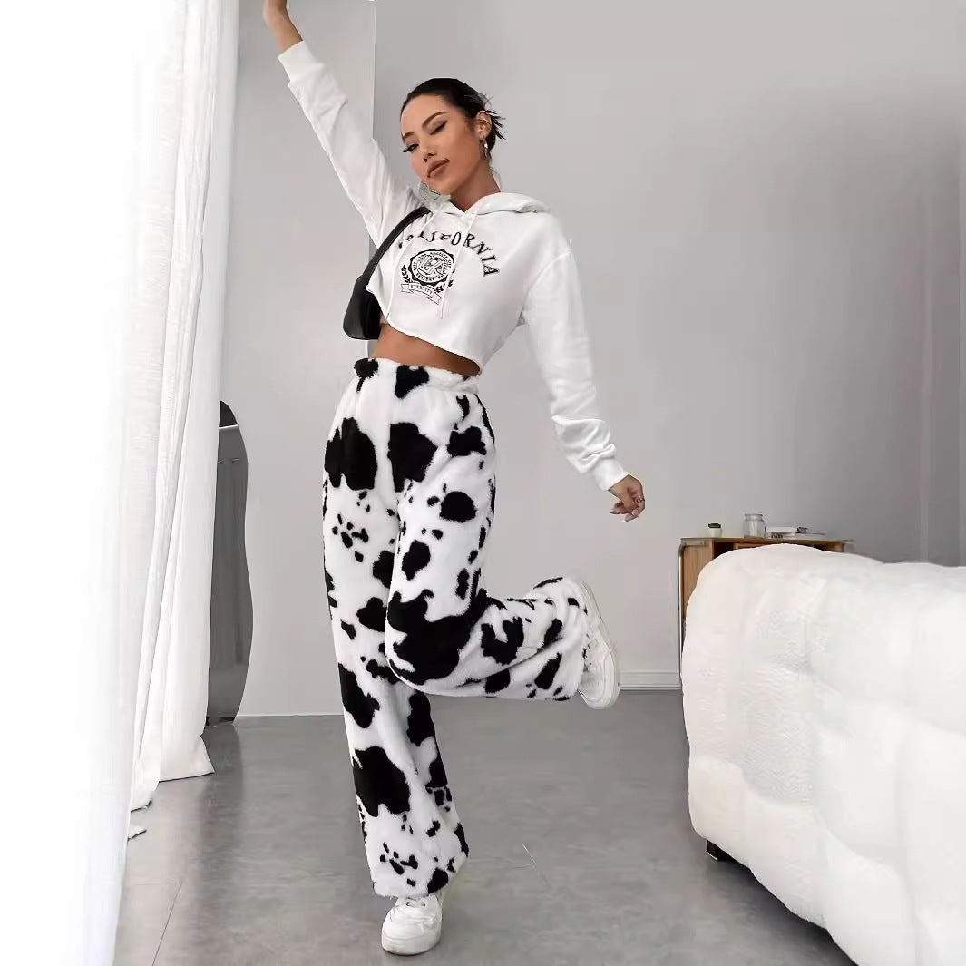 Damen Fleece-Hose im trendigen Kuhmuster GR
