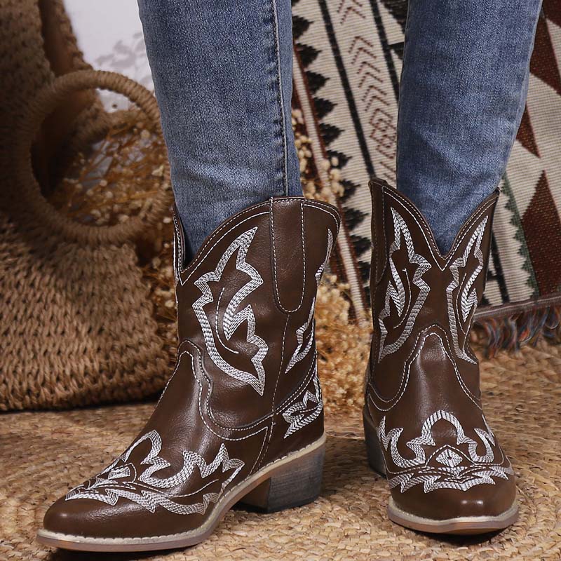GR | Vintage Embroidered Boots
