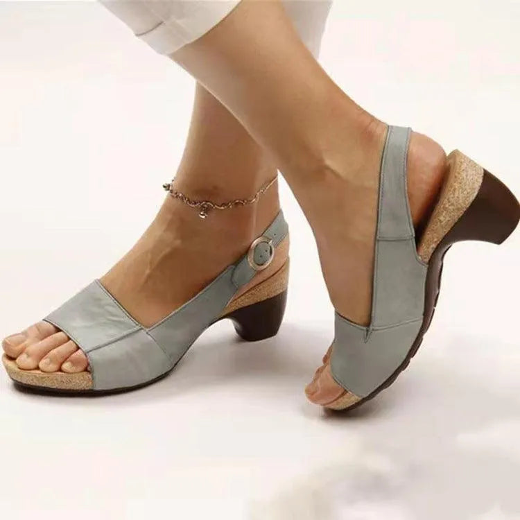 GR | Women's sandals with block heel