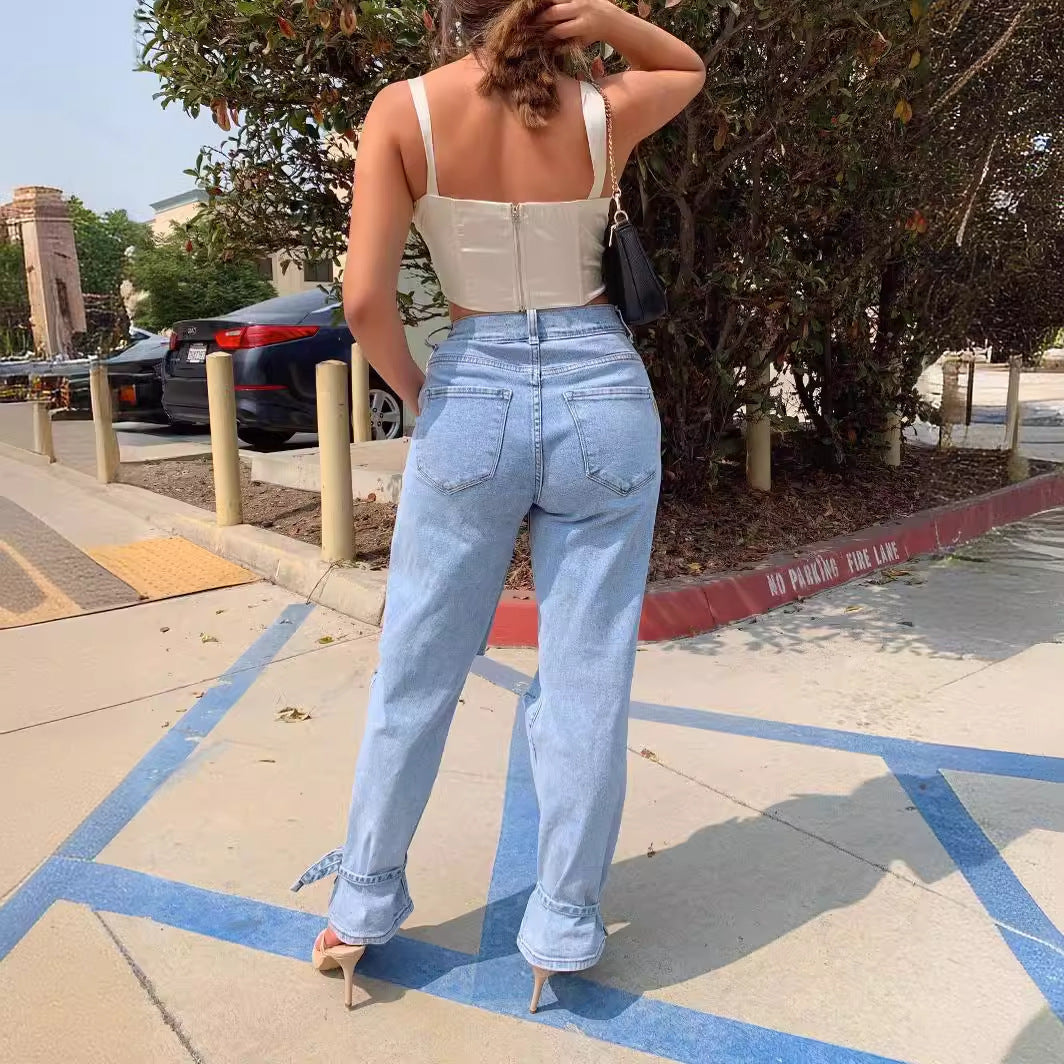 Damen Destroyed Jeans im modernen Weitchnitt mit lässiger Eleganz GR