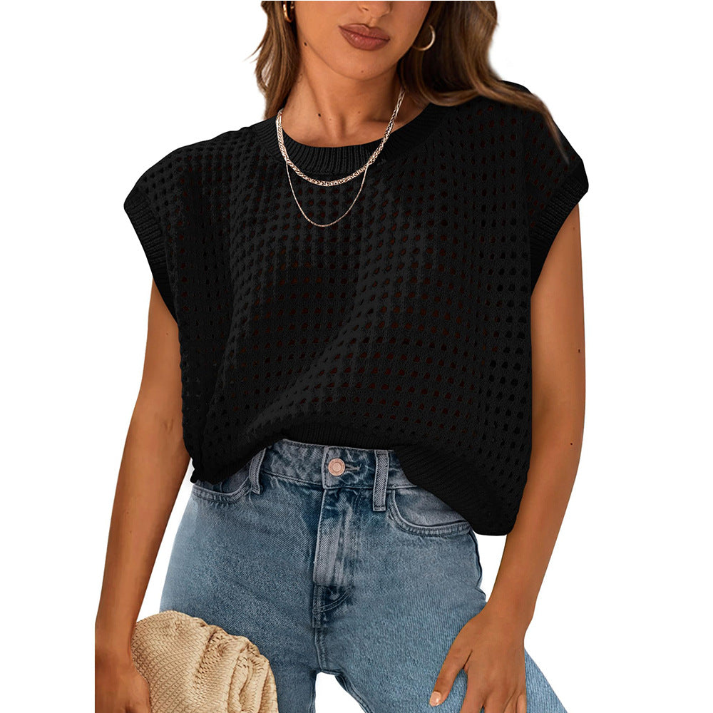 Women's casual knit top with airy mesh structure, size