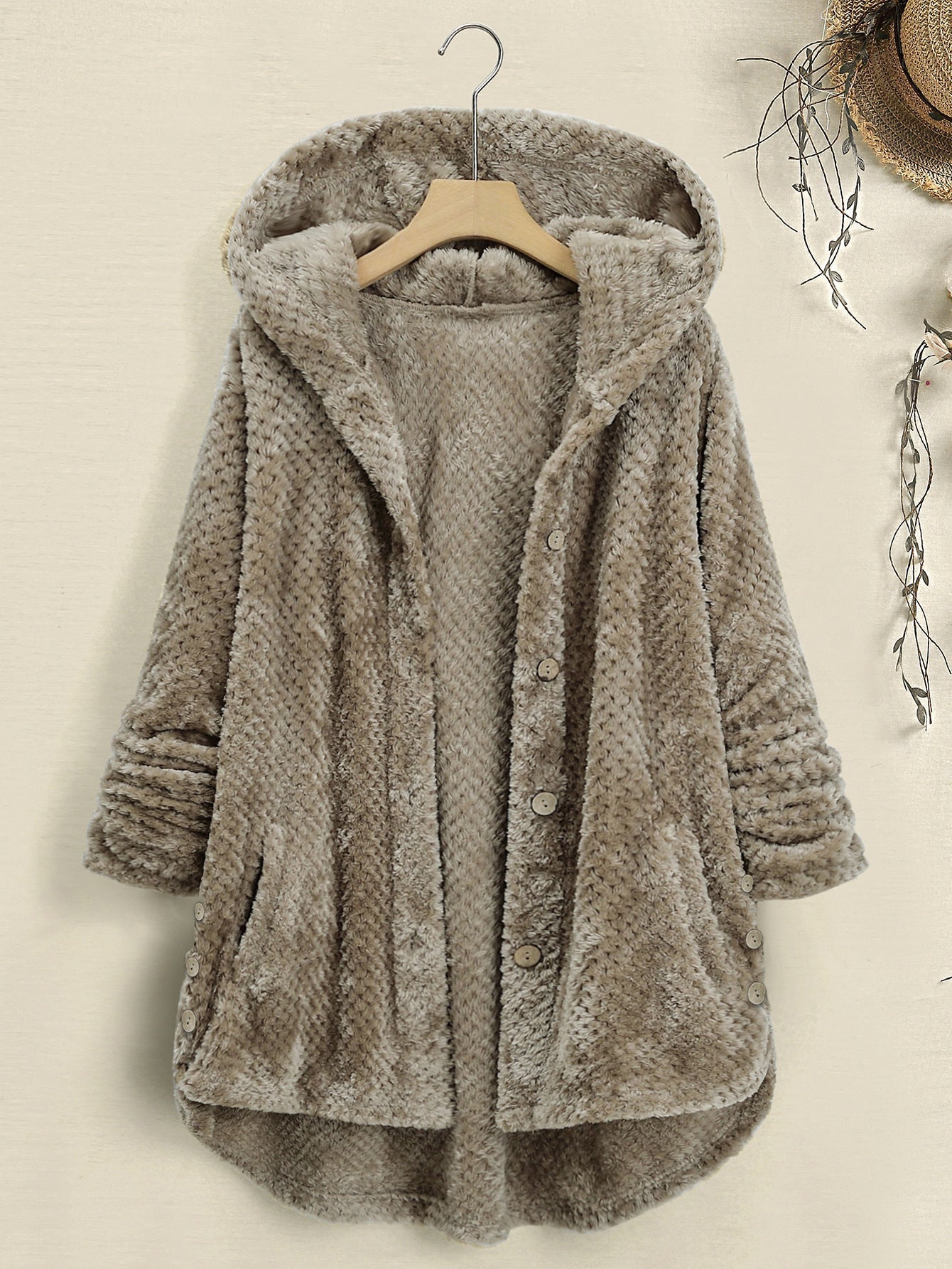 A relaxed sweater from Tiara