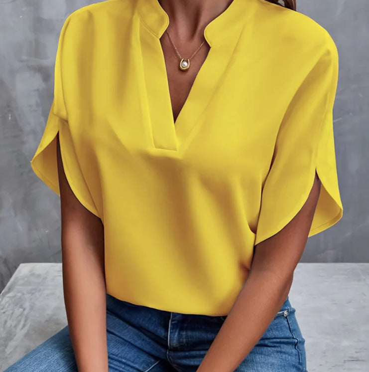 Women's V-neck short-sleeved shirt