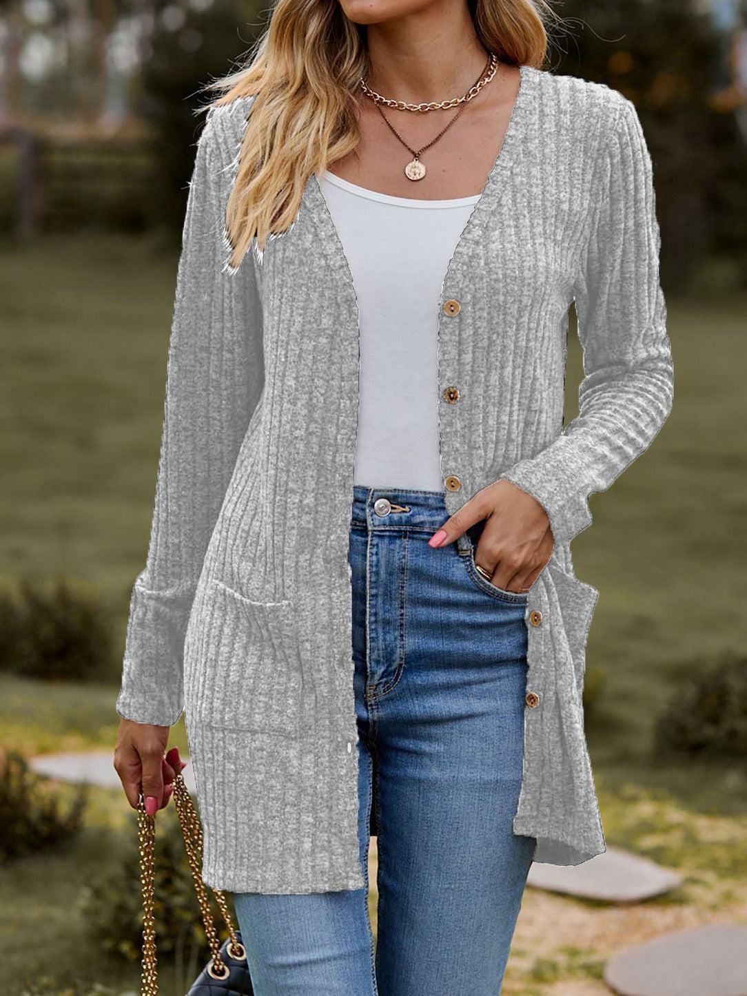 Women's cardigan with elegant rib pattern and practical pockets, size