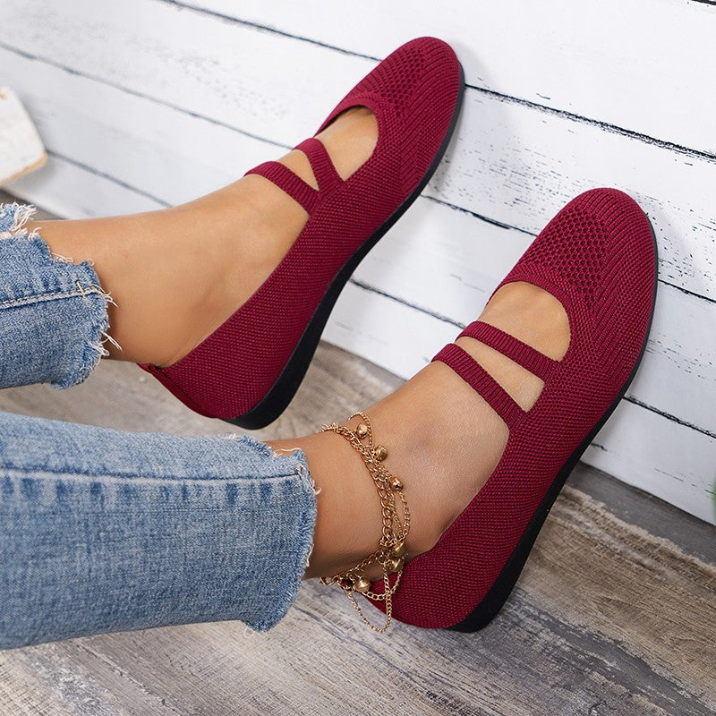 GR | Flat slippers with strap across the instep and flat sole for women
