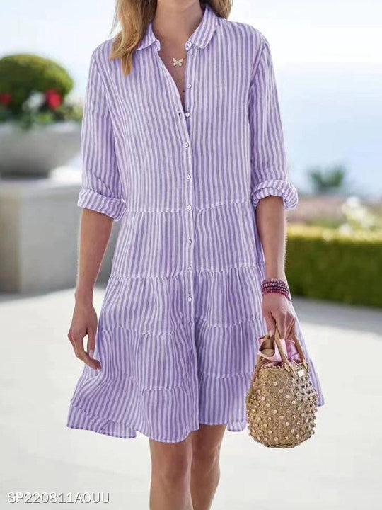 Women's airy shirt dress with animal silhouette and buttoned neckline, size S