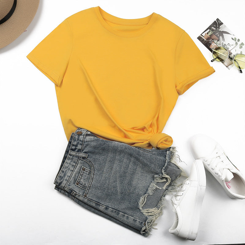 Women's basic T-shirt with a relaxed fit and high-quality cotton, size [size missing]