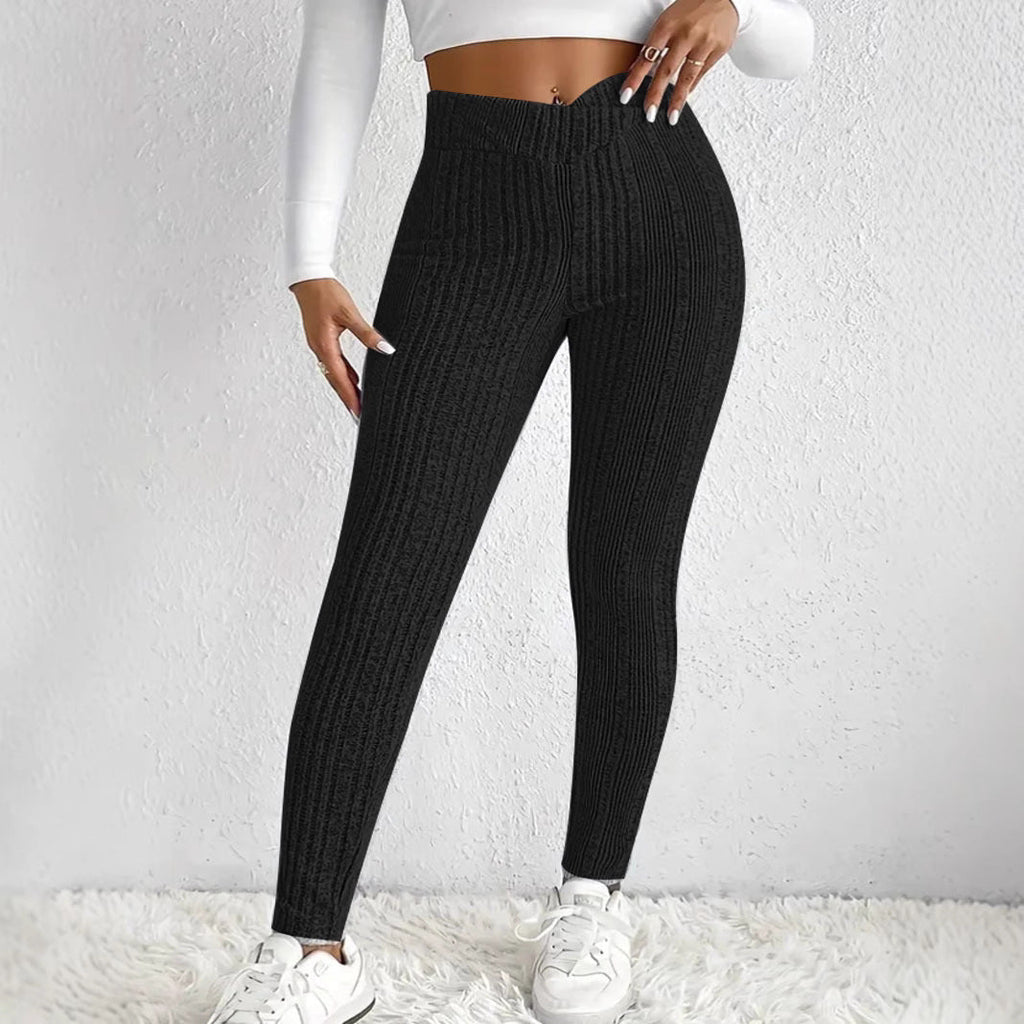 Women's close-fitting ribbed leggings made of breathable stretch material, size