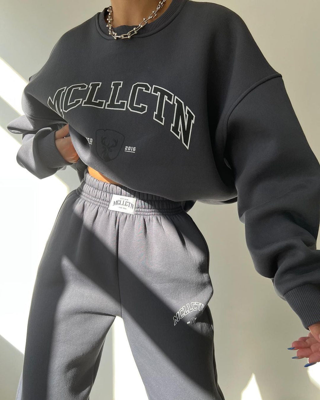 Damen Sportliches Set mit hochwertigem Sweatshirt und bequemen Jogginghosen GR