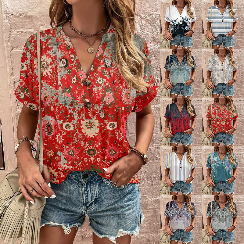 Damen lässiges kurzärmliges Blusenshirt mit verspieltem Paisleymuster und modernen Knopfdetails GR