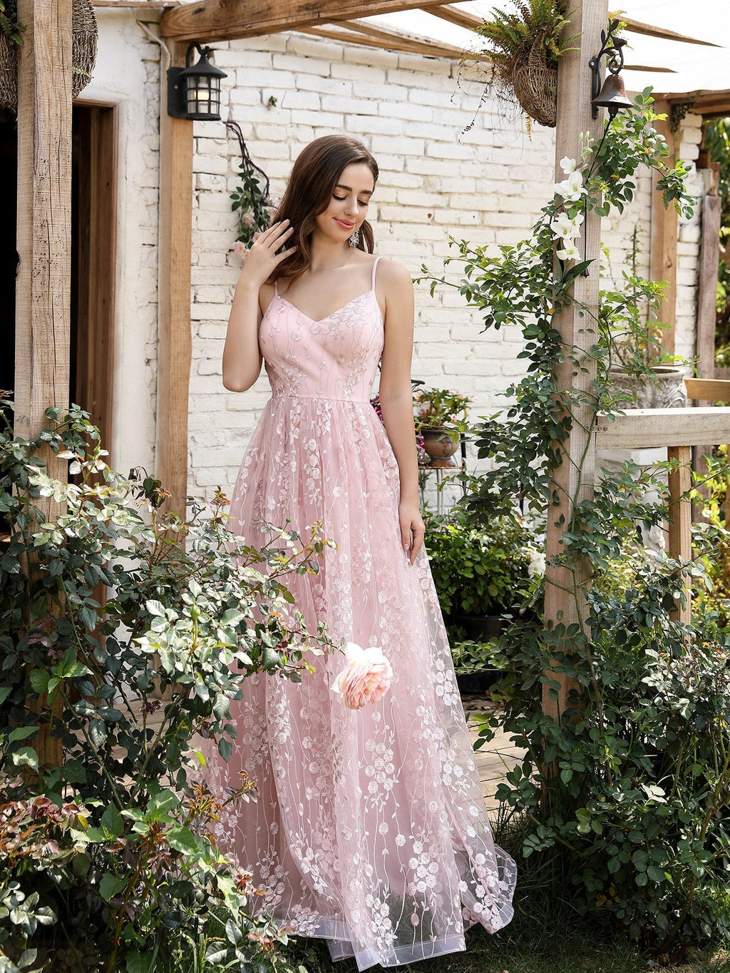 GR | V-Ausschnitt Träger Abendkleid Mesh Bestickter Rücken Freie Elegante Abendkleid Tanzkleid Festkleid Brautjungfernkleid