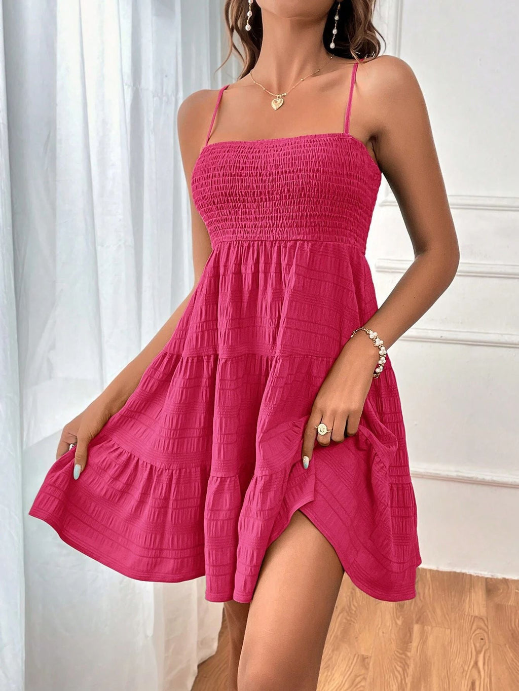 Women's casual dress with narrow straps and ruffle details, size