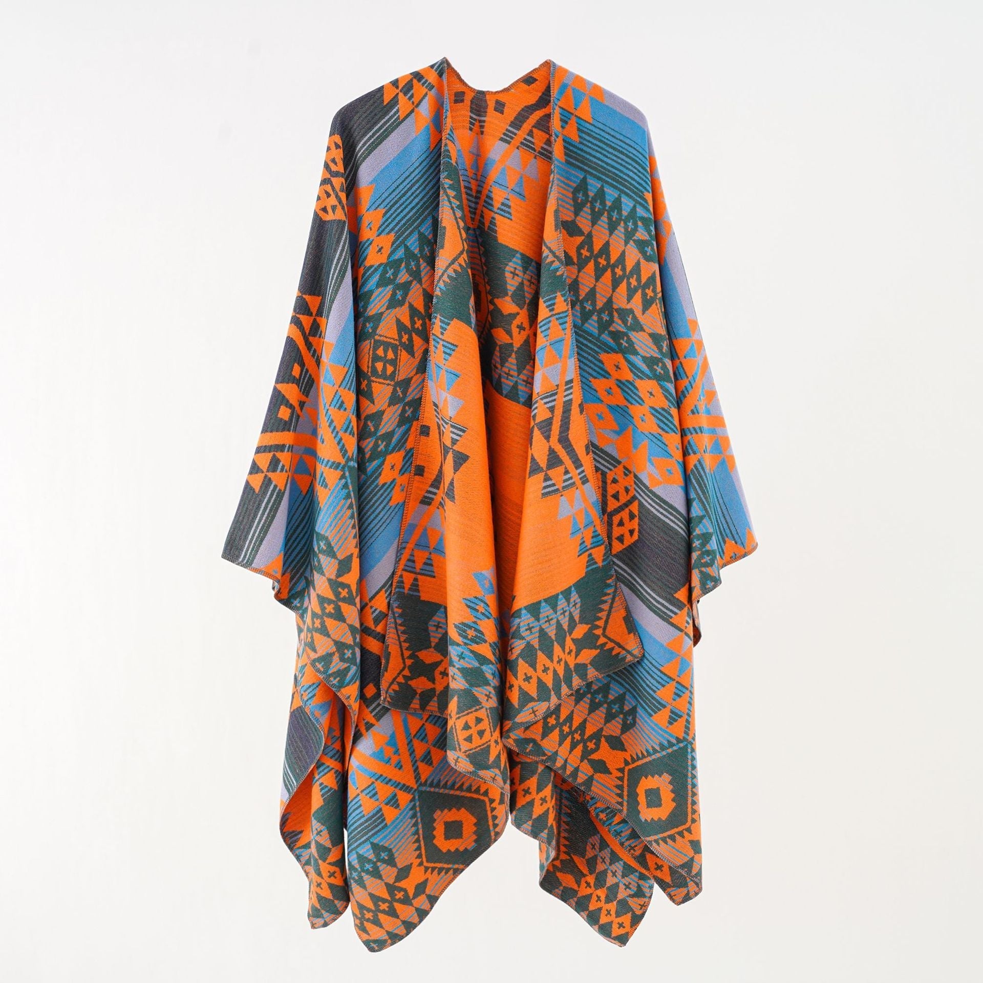 Women's geometric throw poncho with warm material and trendy pattern, size S