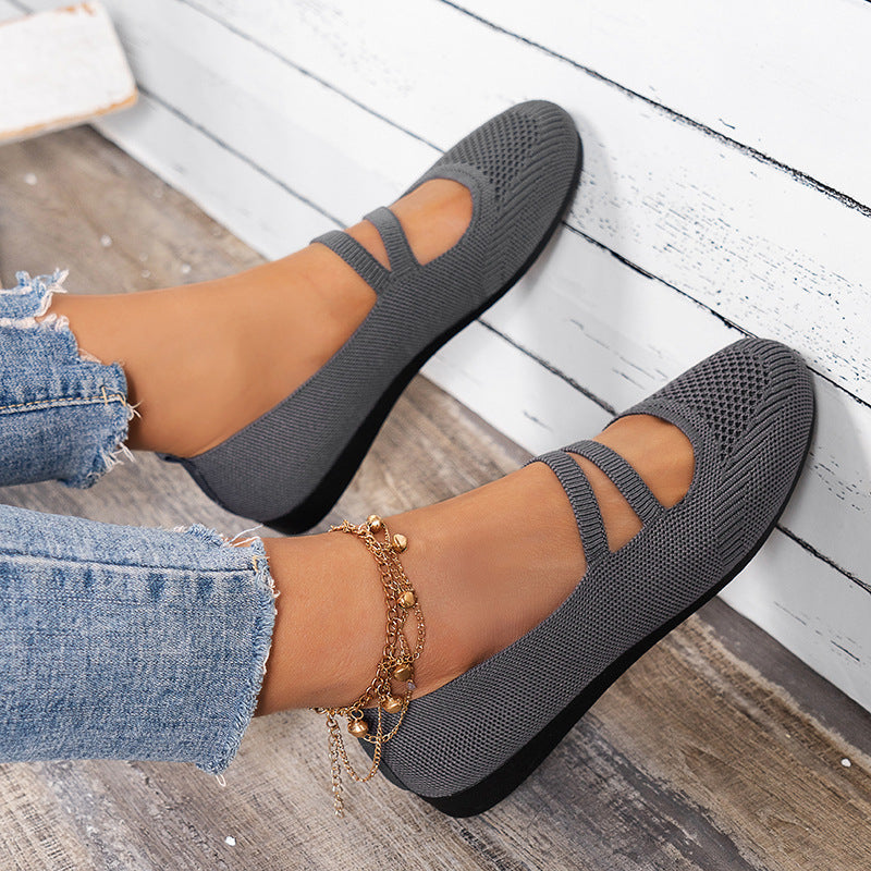 GR | Flat slippers with strap across the instep and flat sole for women