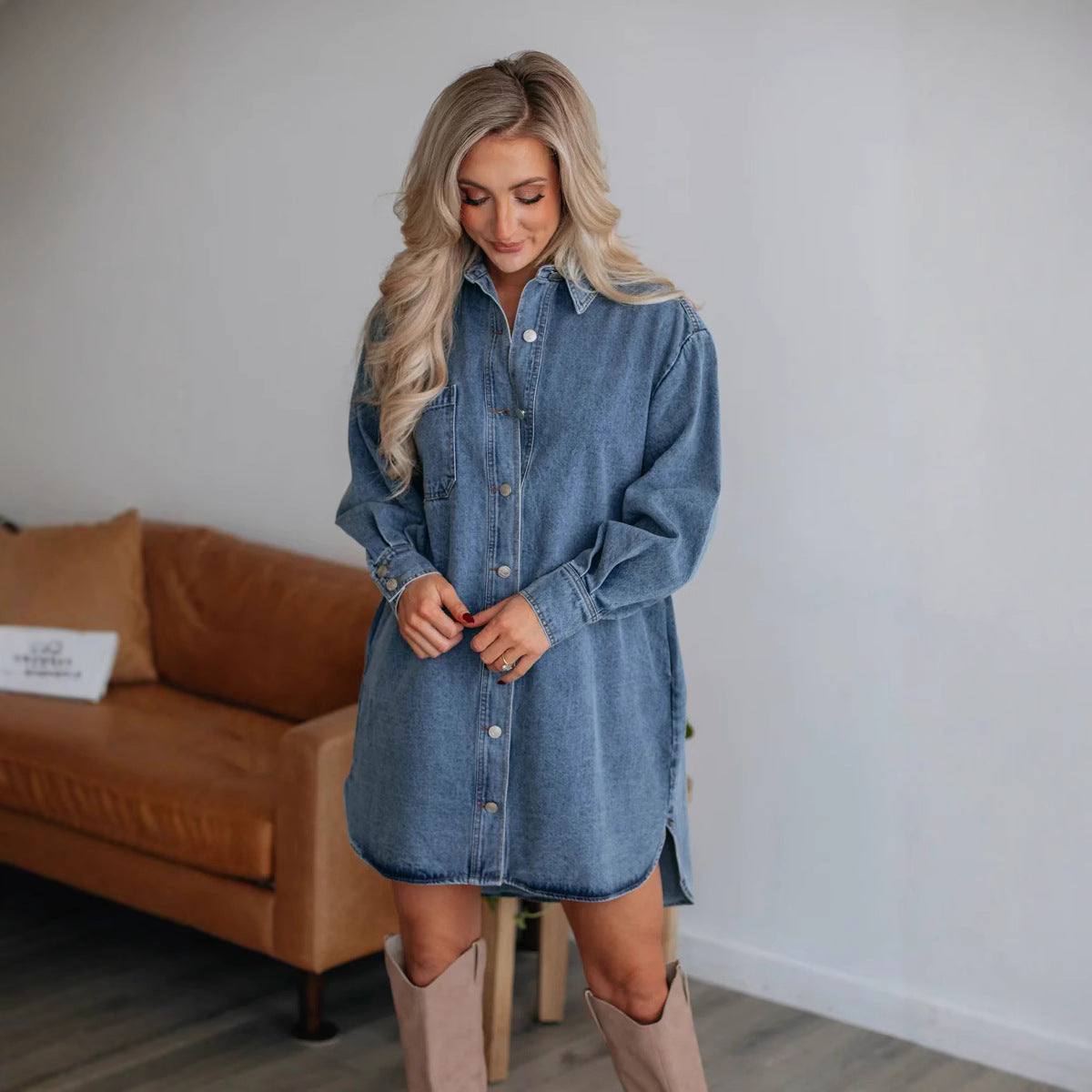 Women's denim shirt dress with exclusive belt and practical pockets, size
