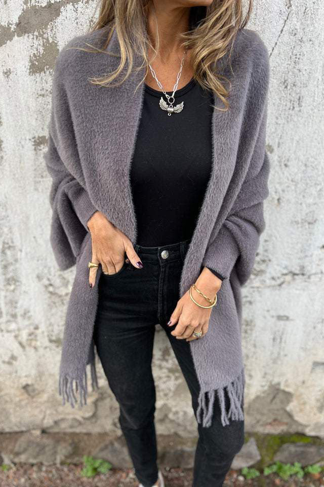 GR knitted plush tassel scarf