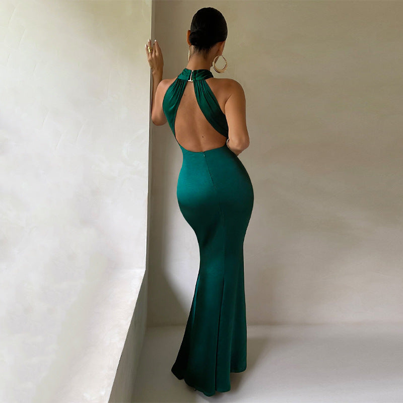 GR | Rückenfreies Kleid