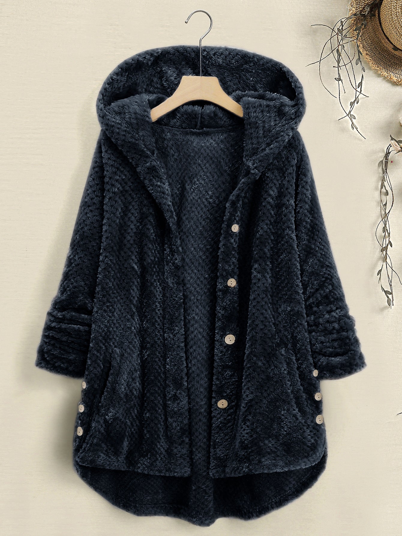 A relaxed sweater from Tiara