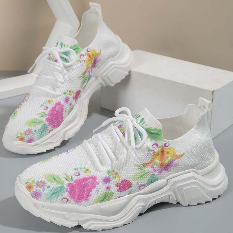 GR | Casual sneakers with floral print