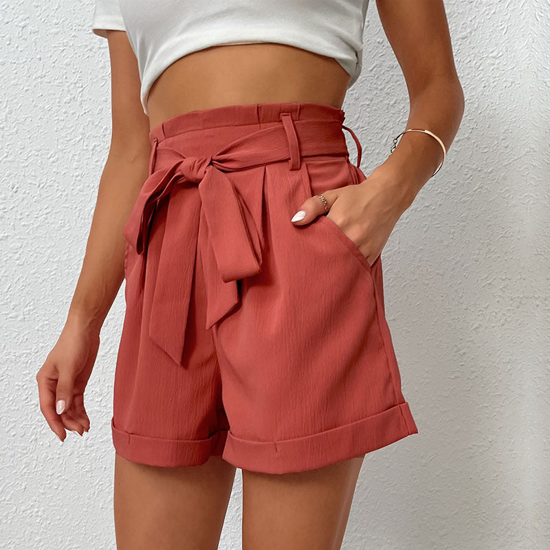 Women's short loose trousers with tie belt, size