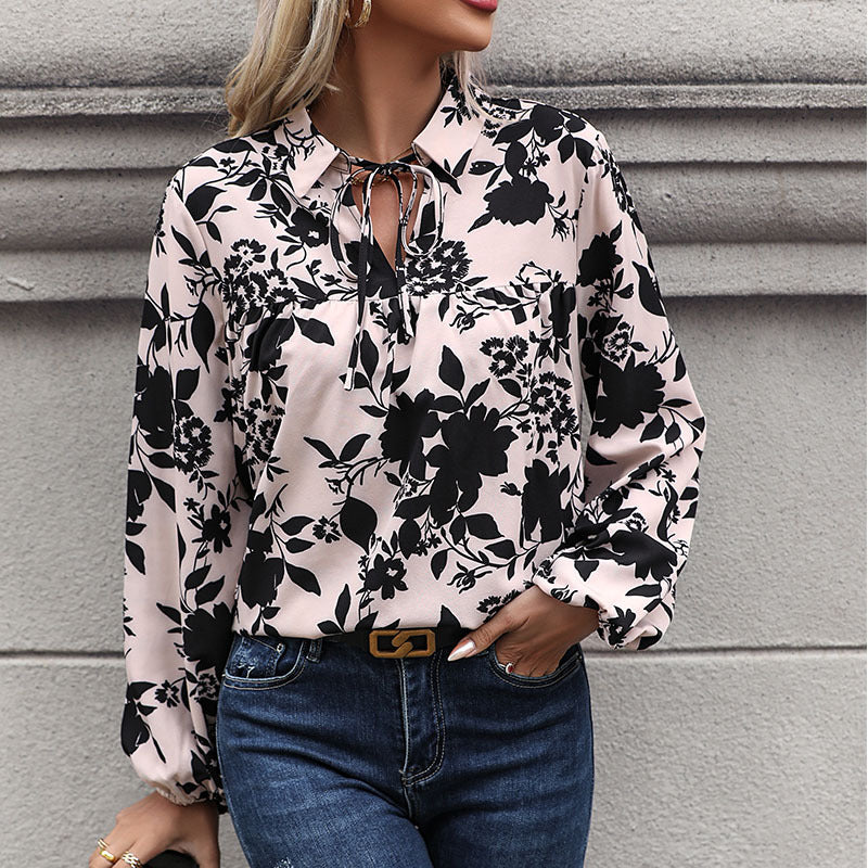Damen Bluse mit eleganten Rüschendetails und verspieltem Blumenmuster GR
