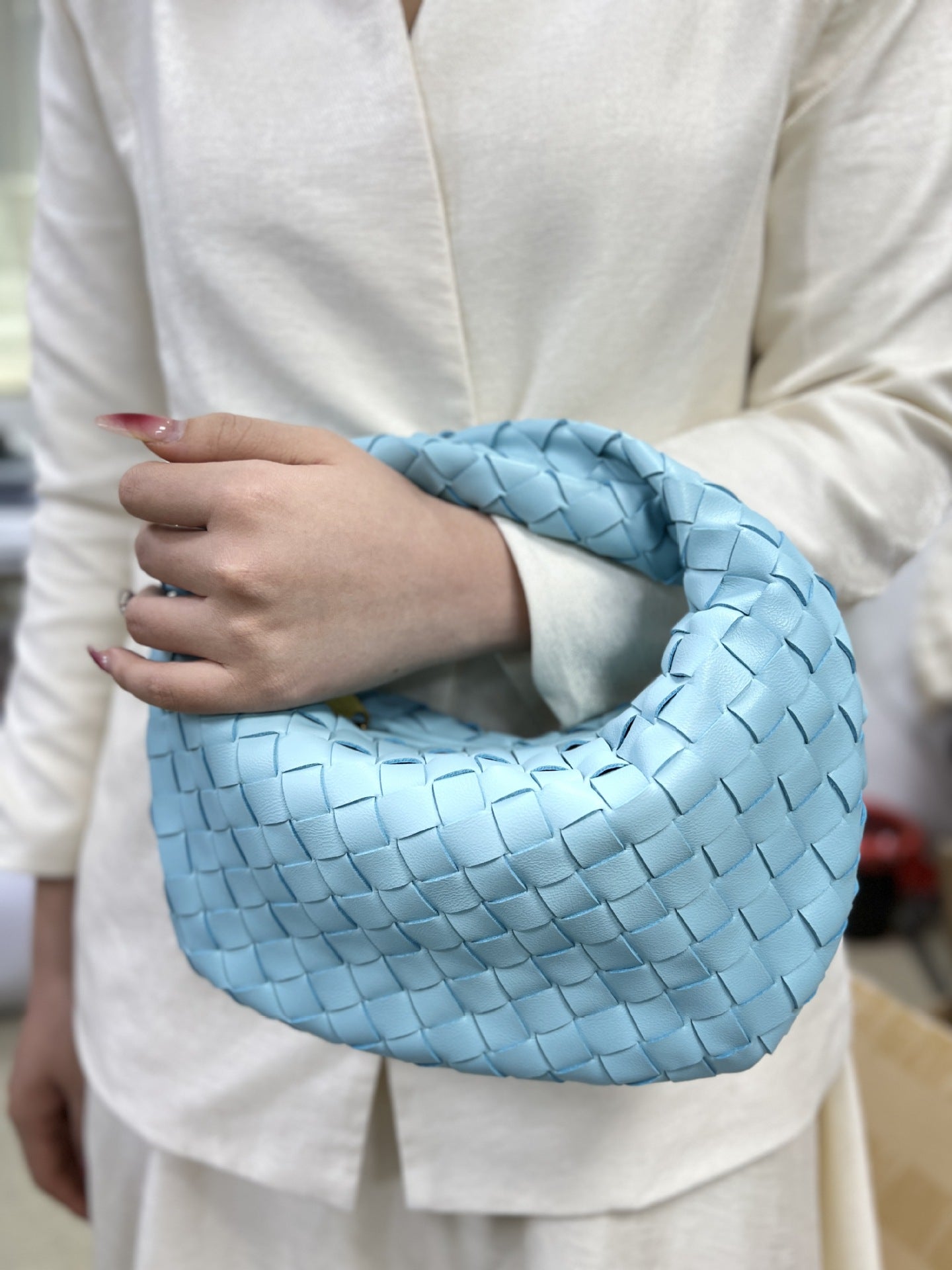 GR | Casual and Relaxed Bag Design