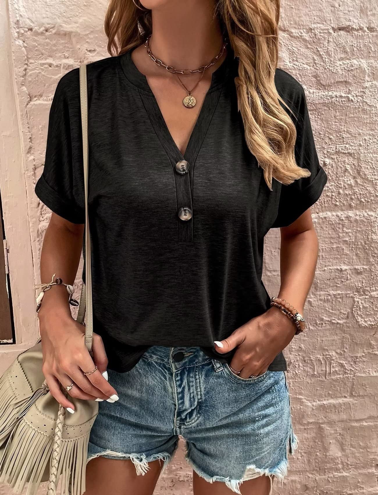 Damen Kurzes T-Shirt mit Knopfleiste und lässigem Schnitt GR