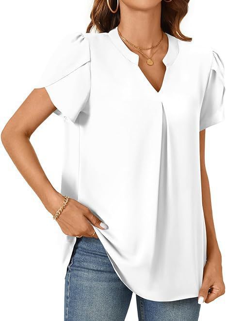 Women's blouse with elegant V-neck detail and light puff sleeves, size [size]