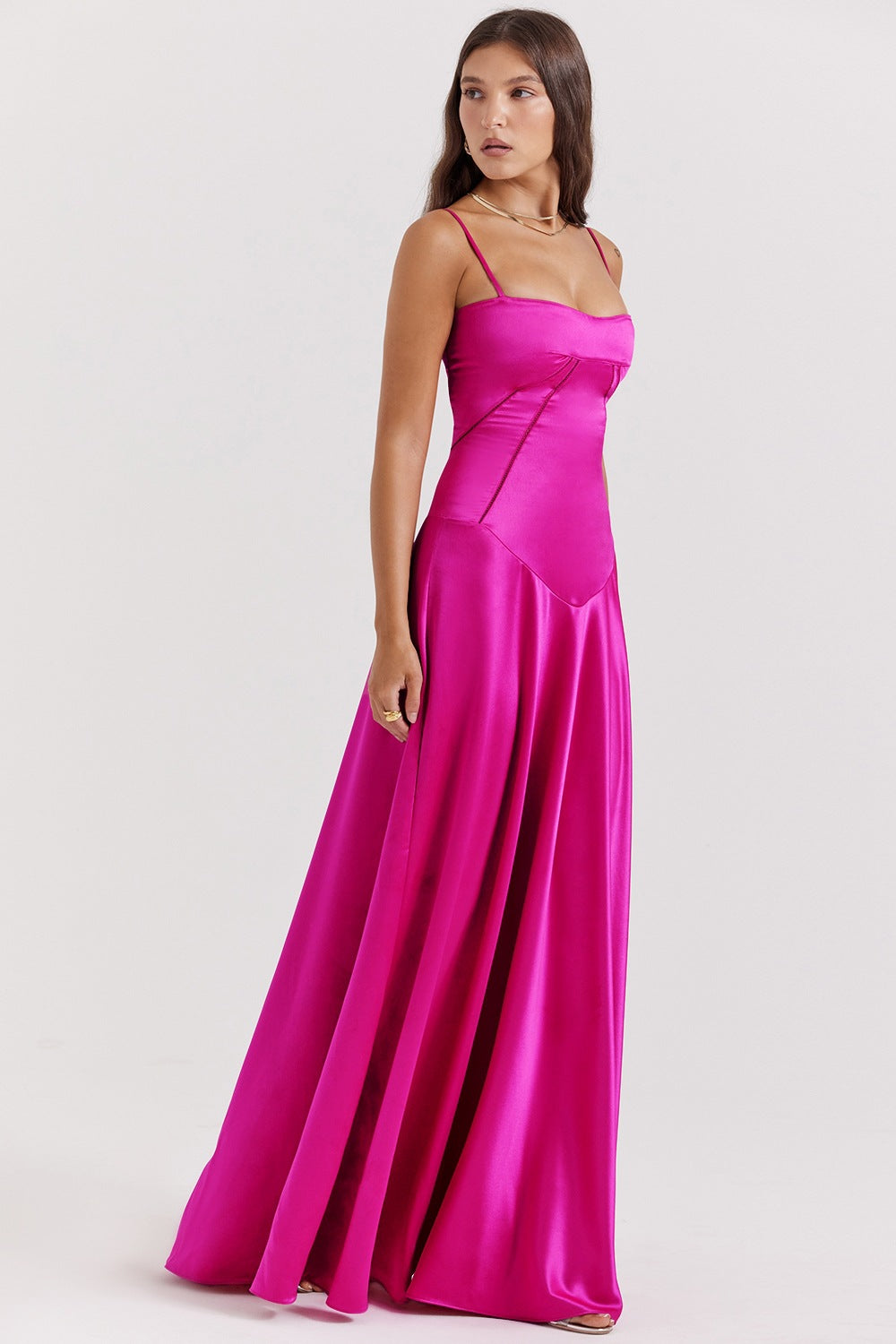 Women's evening dress with a figure-hugging cut and elegant satin finish, size GR