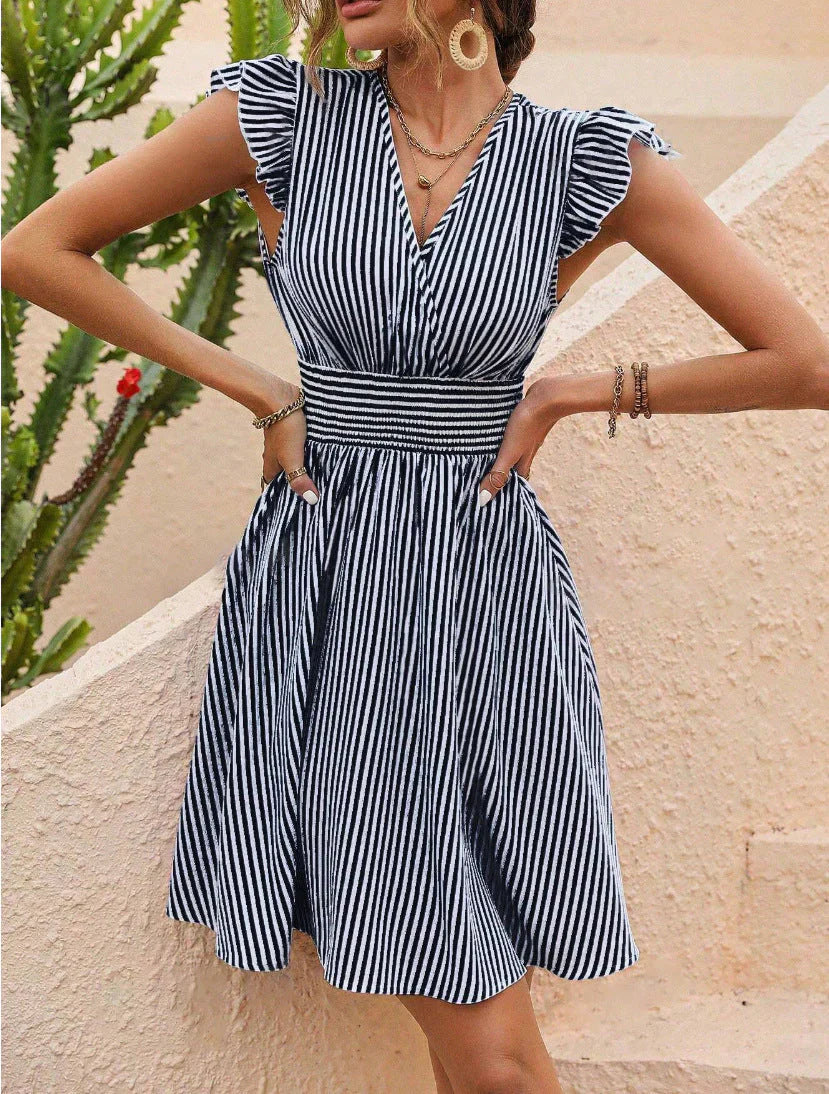 GR | Elegant striped dress with flounced sleeves