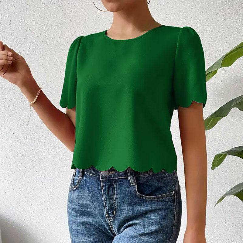 Women's top with wavy hem and airy sleeves, size