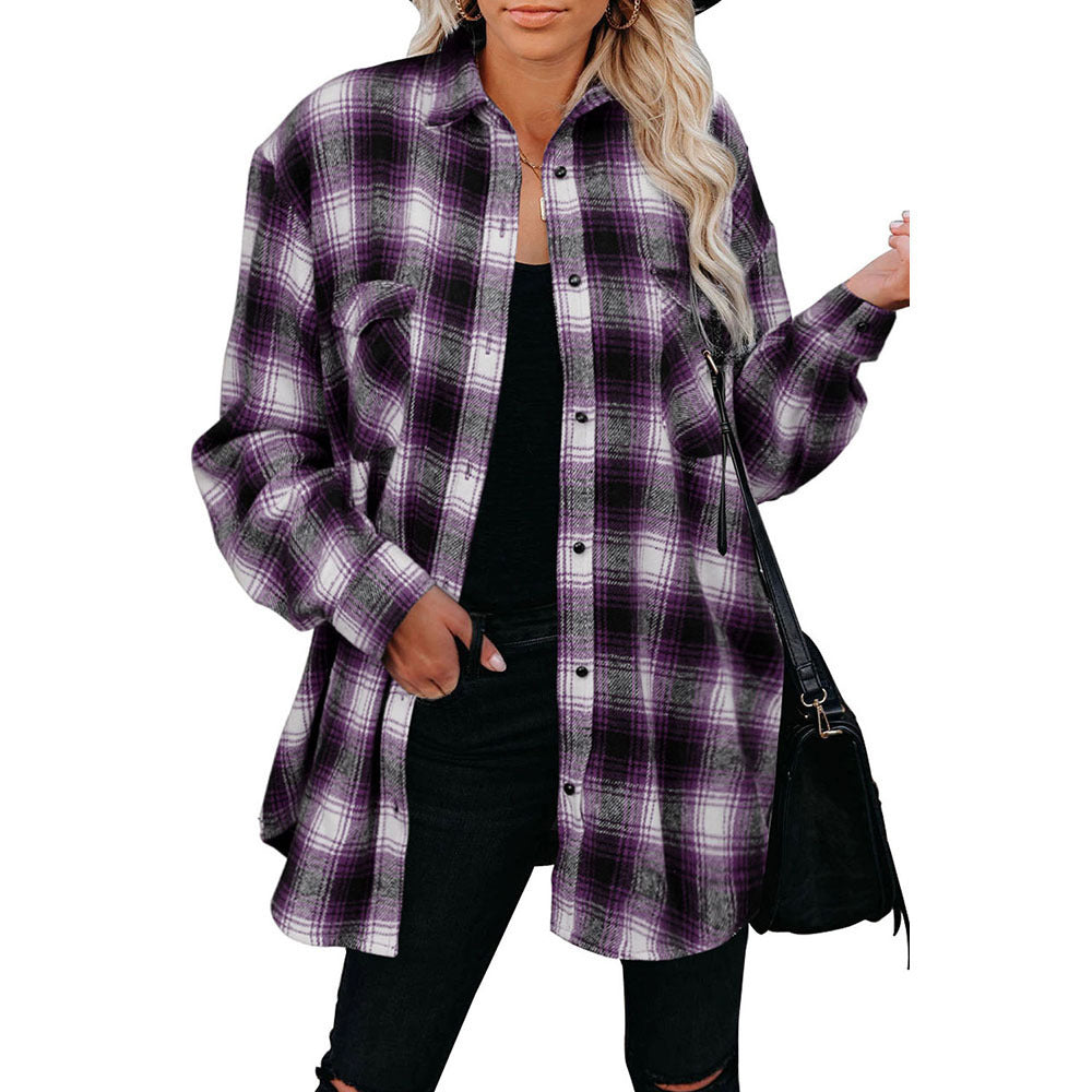 Women's checked shirt jacket made of soft flannel with practical pockets, size S