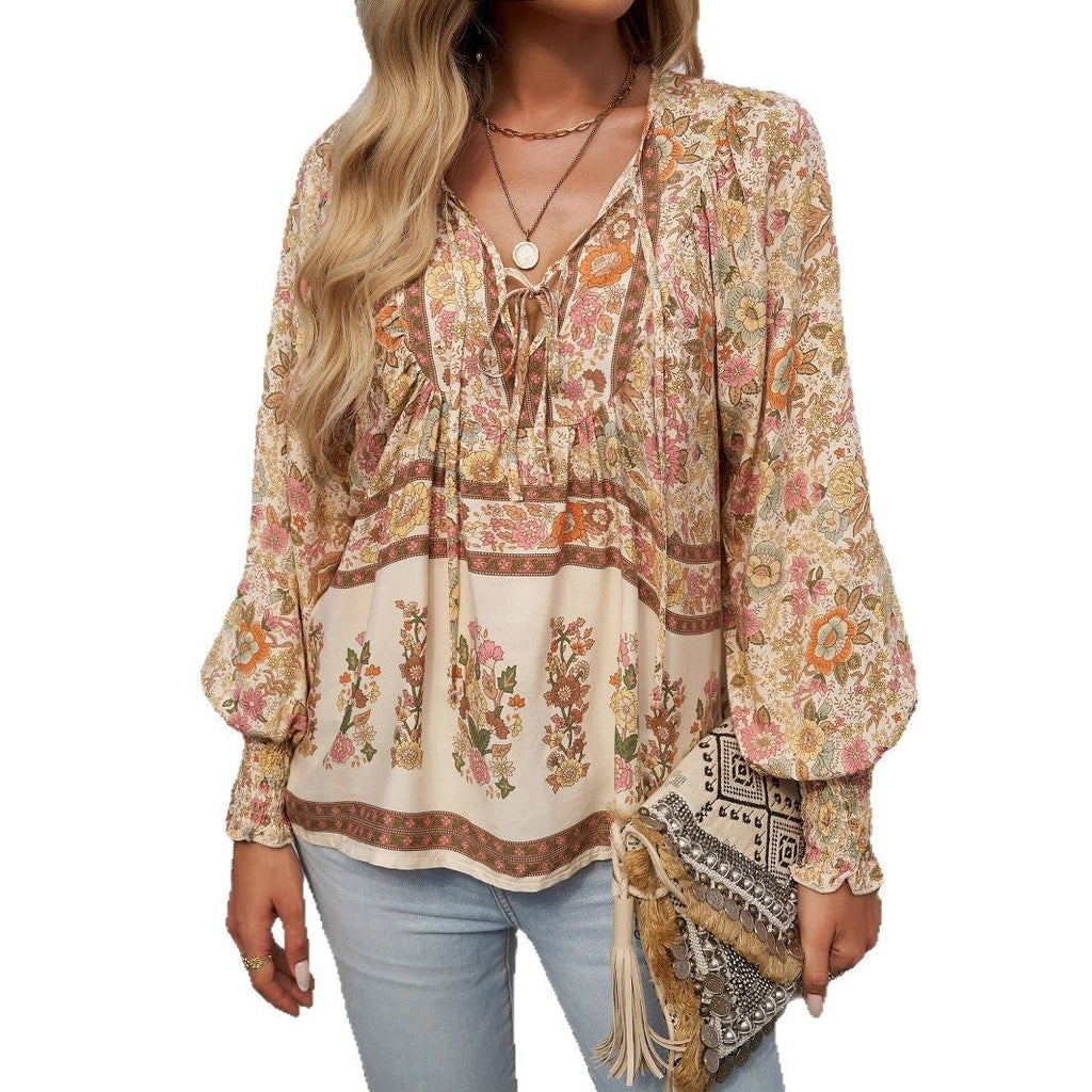 Women's blouse shirt with floral design and casual cut, size S
