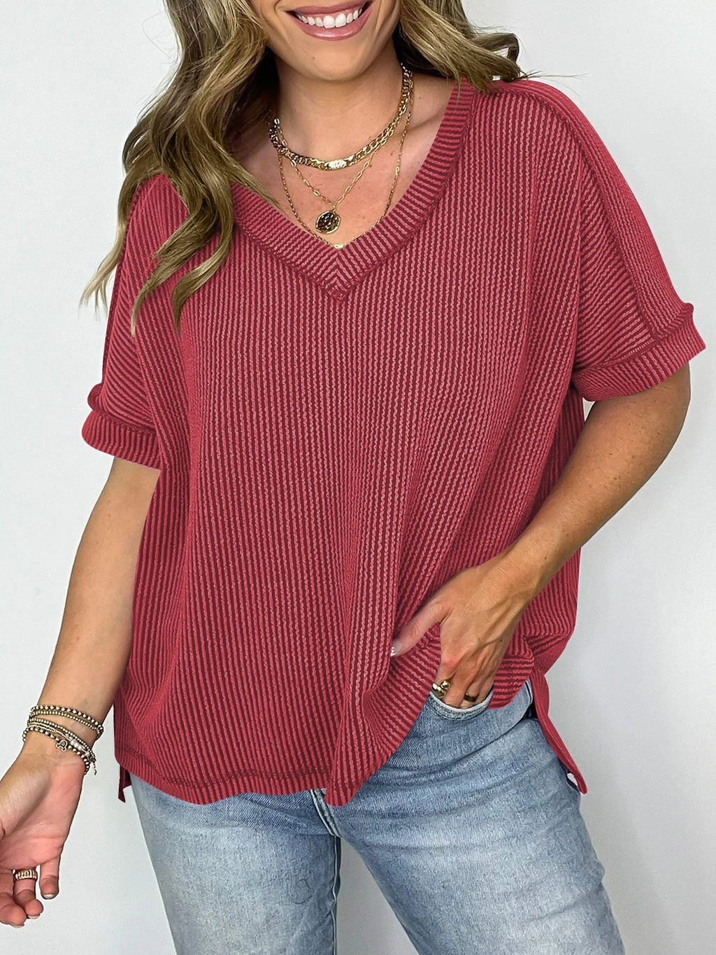 GR | Short-sleeved V-neck top 