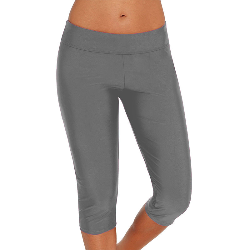 Women's sporty 3/4 leggings with high waist and breathable material, size S