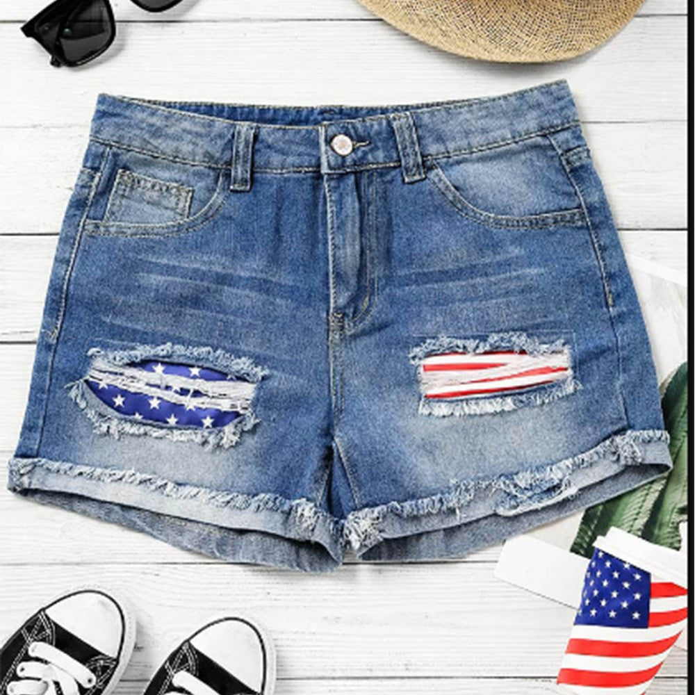 Damen Denim-Shorts mit kreativen Flaggenapplikationen und lässigem Destroyed-Design GR