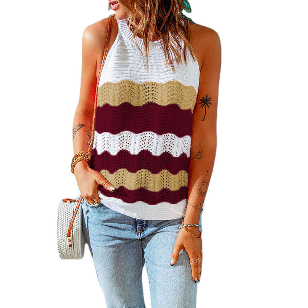 Women's casual knit top with a creative wave pattern and airy fit, size