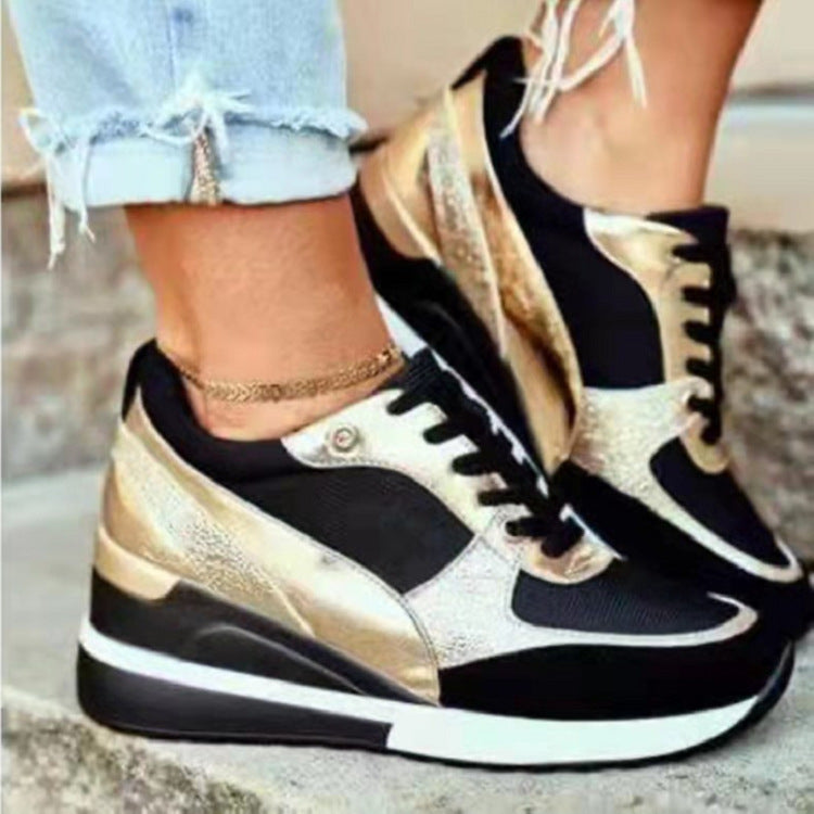 Women's fashionable sneakers with elegant metallic detail and sporty sole, size GR