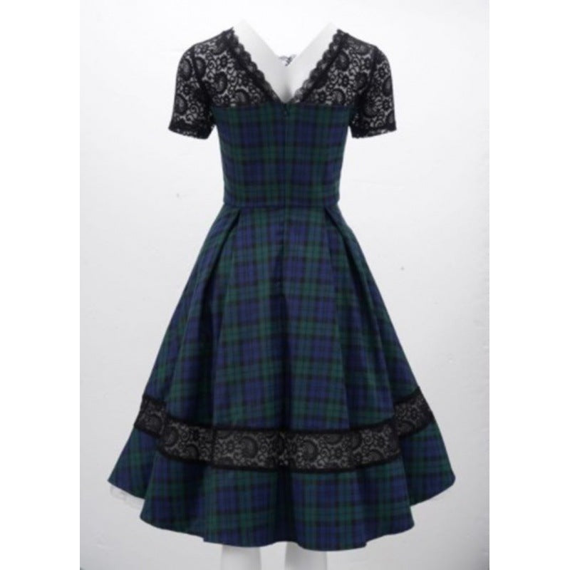 Damen Abendkleid mit Spitzenapplikationen und schwingendem Rock GR