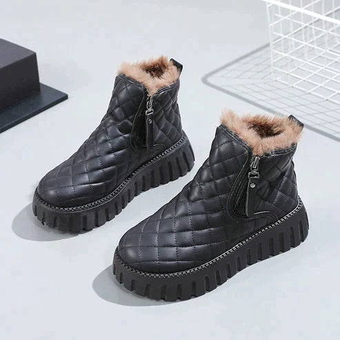 Cashmere winter boots for women