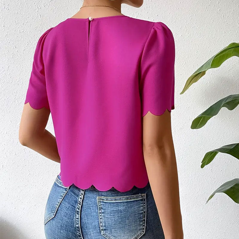 Women's top with wavy hem and airy sleeves, size