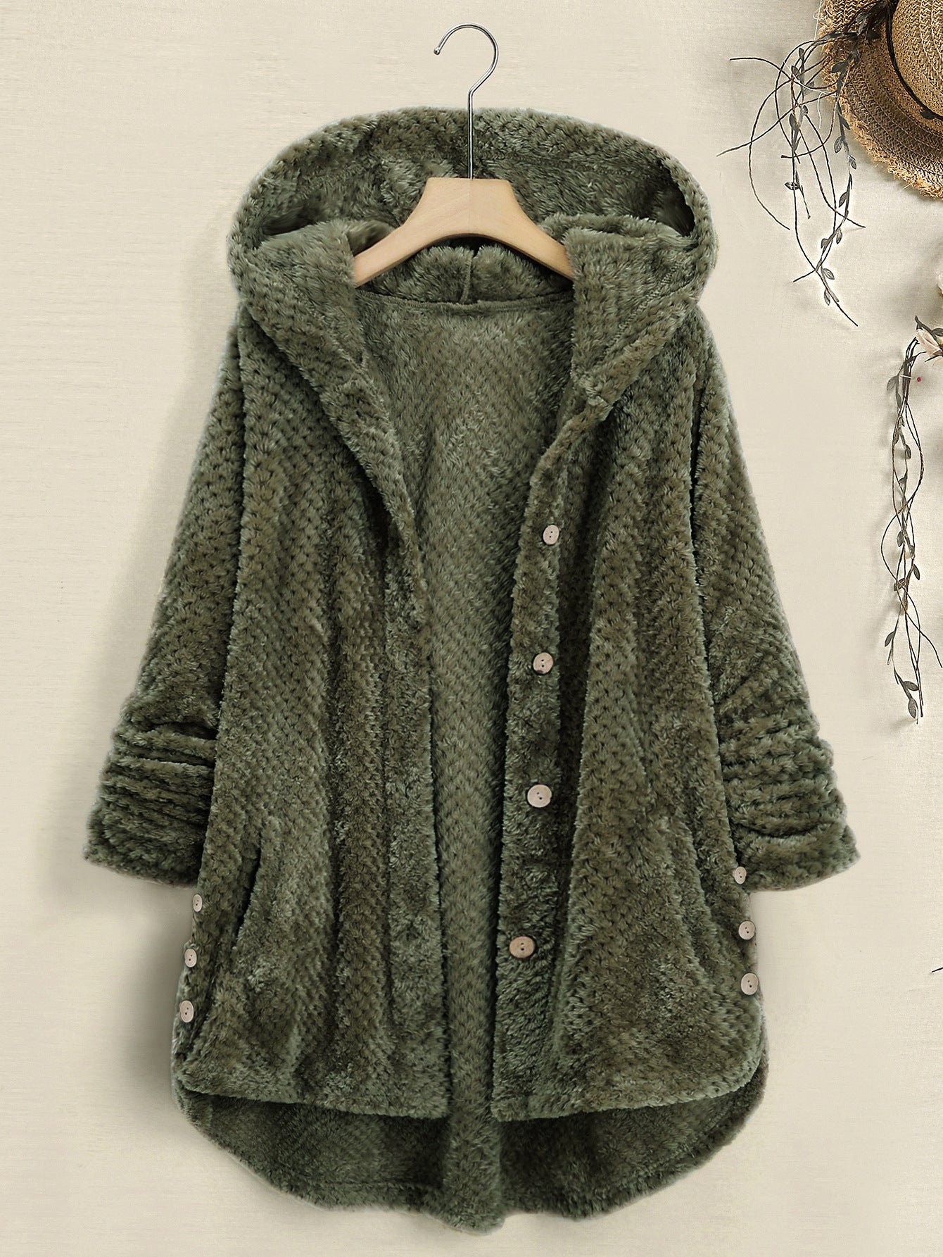 A relaxed sweater from Tiara