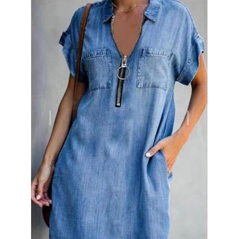 Women's denim dress with modern zipper and practical pockets, size