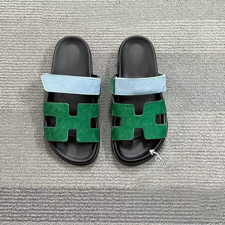 GR | Super soft and stylish slip-on sandals for women