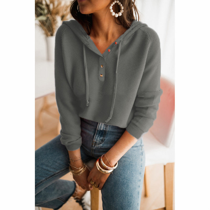 Damen cropped Kapuzenpullover mit strukturiertem Stoff und dekorativen Knöpfen GR