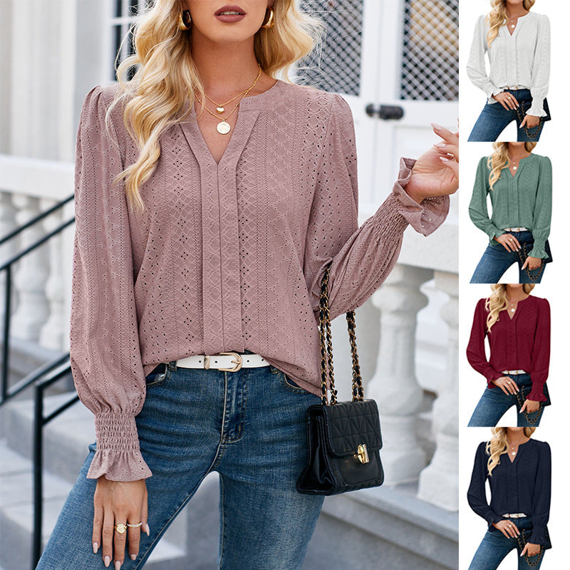Women's blouse with elegant openwork pattern and casual cut, size [size missing]