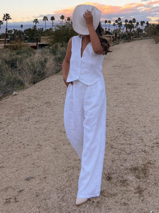 GR | Two-piece sleeveless vest and trousers suit